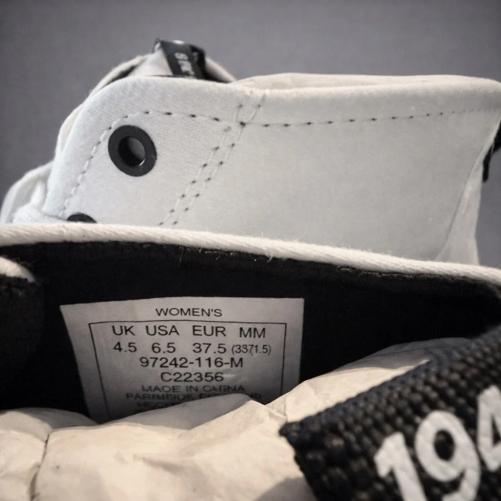 Palladium - REVOLT HI TX - Star White